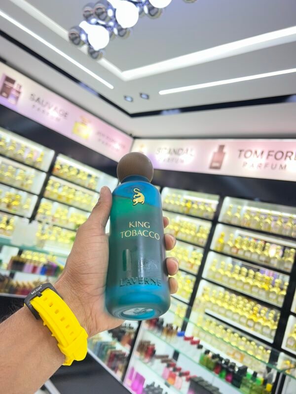 عطر KING TOBACO